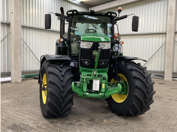 جرار John Deere 6175R: صور 3