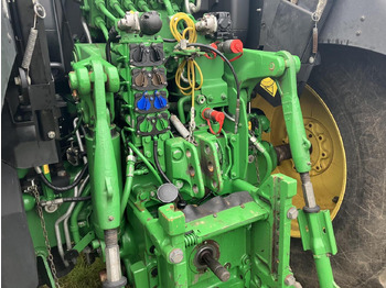 جرار John Deere 6215R: صور 5 جرار John Deere 6215R: صور 5