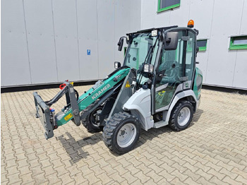 اللودر بعجل KRAMER