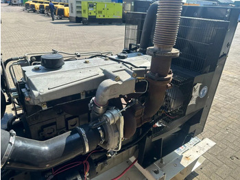 مجموعة المولدات Perkins Stamford 100 kVA noodstroom generatorset: صور 5