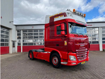 شاحنة جرار DAF XF 480
