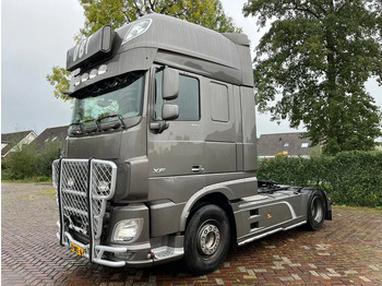 شاحنة جرار DAF XF 480