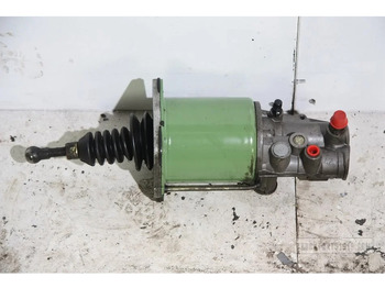 القابض و قطع الغيار IVECO