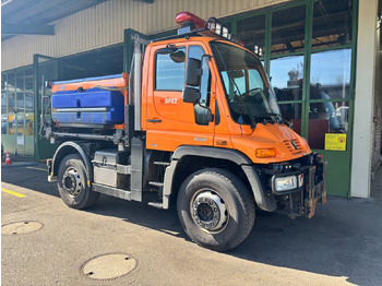 قلابات UNIMOG U400