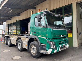شاحنة ذات الخطاف VOLVO FMX 500