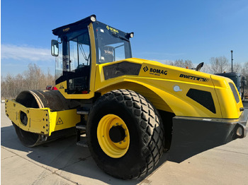 مدماج Bomag BW 213-D5 2017: صور 2