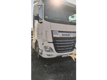شاحنة جرار DAF XF 480
