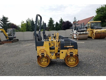 مدحلة BOMAG