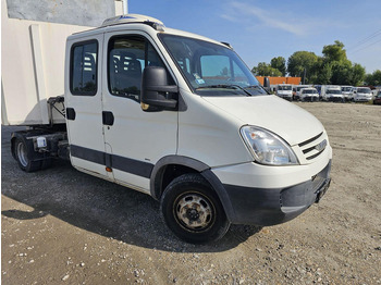 شاحنة جرار صغيرة IVECO Daily