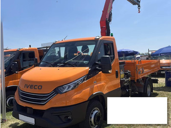 شاحنات مسطحة IVECO Daily 70c18