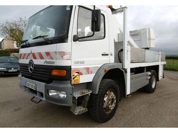 شاحنة MERCEDES-BENZ Atego 1318