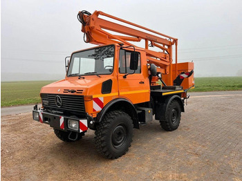 شاحنة UNIMOG