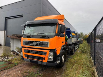 شاحنات مسطحة VOLVO FM