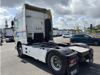 شاحنة جرار DAF XF480: صور 4