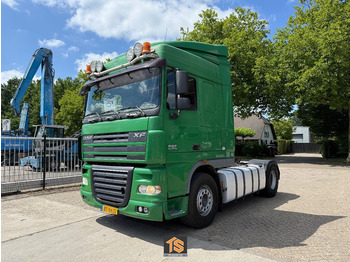 شاحنة جرار DAF XF 105 460