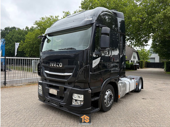 شاحنة جرار IVECO