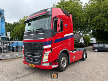 شاحنة جرار VOLVO FH 460