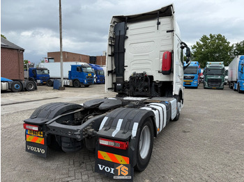 شاحنة جرار Volvo FH 460 EURO 6 - AUTOMATIC - 2 TANKS - NL TRUCK - APK/TUV 02/2026 - NEW TACHO - TOP!: صور 4