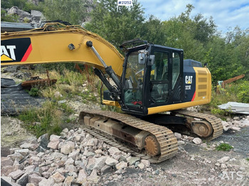 حفارات زحافة CATERPILLAR 323