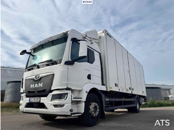 بصندوق مغلق شاحنة MAN TGM 18.290