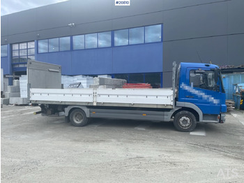 شاحنات مسطحة MERCEDES-BENZ Atego 815