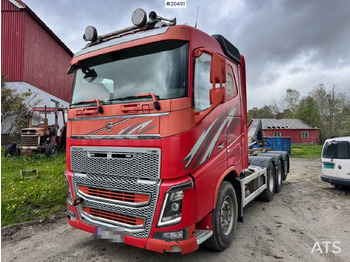 شاحنة ذات الخطاف VOLVO FH16 650