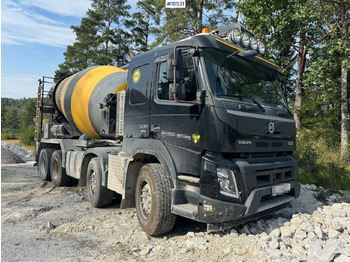 شاحنة خلاطة خرسانة VOLVO FMX 500