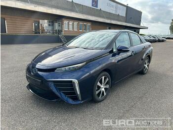 سيارة 2017 Toyota MIRAI FCV: صور 1