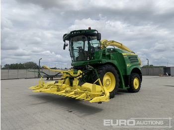 حصادة شاملة JOHN DEERE 8200