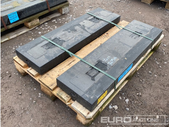 معدات البناء TEREX