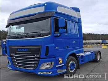 شاحنة جرار DAF XF 440