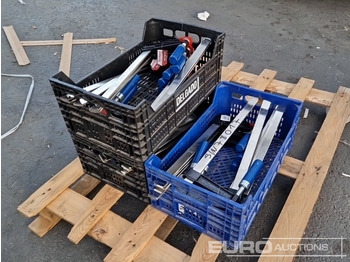 معدات البناء