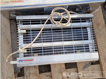 معدات البناء Pestwest Insect Control Units: صور 5 معدات البناء Pestwest Insect Control Units: صور 5