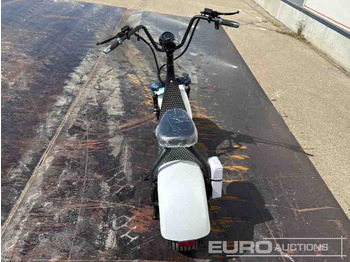 دراجة بخارية Unused City coco Electric Scooter Max Speed 40km/h, Autonomy 45km / Scooter Eléctrico: صور 4