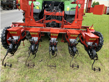 معدات بذار BECKER