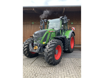 جرار FENDT 724 Vario