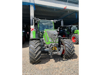 جرار Fendt 724 Vario S4 ProfiPlus: صور 3