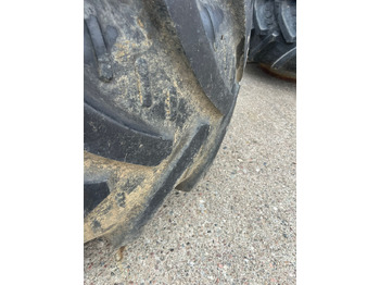 الإطارات والجنوط Kleber Zwillinge 20.8 R38: صور 3