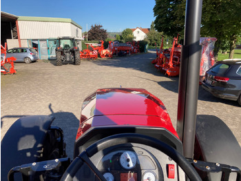 جرار جديد Massey Ferguson 4708 M Plattform Essential: صور 4