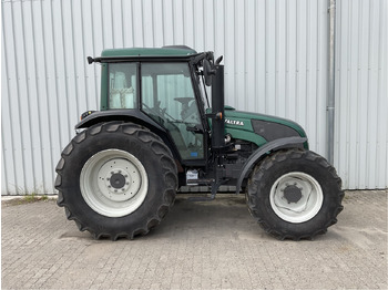 جرار VALTRA A-series