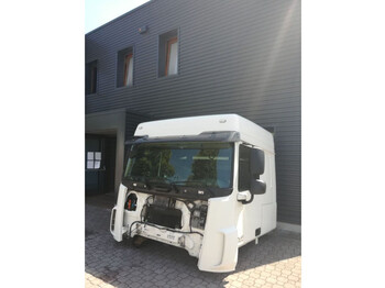 الكابينة والداخلية DAF XF 106