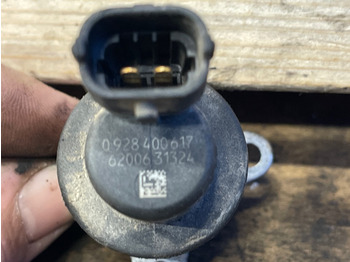 نظام الوقود - شاحنة MAN FUEL VALVE 0928400617: صور 2 نظام الوقود - شاحنة MAN FUEL VALVE 0928400617: صور 2