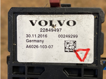 الكابينة والداخلية VOLVO