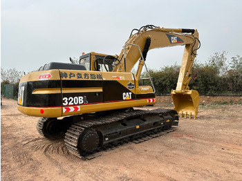 حفارات زحافة CATERPILLAR 320BL