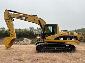حفارات زحافة CATERPILLAR 320CL
