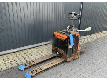 معدات الرفع منخفض المستوى BT