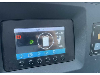 شاحنة مناولة Jungheinrich ETVC16: صور 5