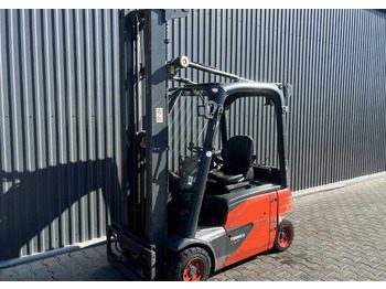 رافعة شوكية كهربائية LINDE E16