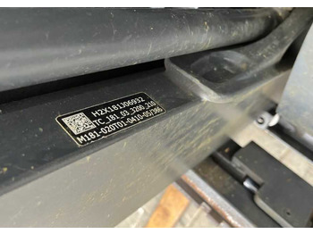 رافعة شوكية كهربائية Linde E18L-02: صور 5 رافعة شوكية كهربائية Linde E18L-02: صور 5