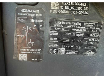 رافعة شوكية كهربائية Linde E20PH-02: صور 4 رافعة شوكية كهربائية Linde E20PH-02: صور 4